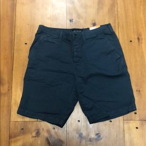American Eagle Extreme Flex Shorts 30 NWT